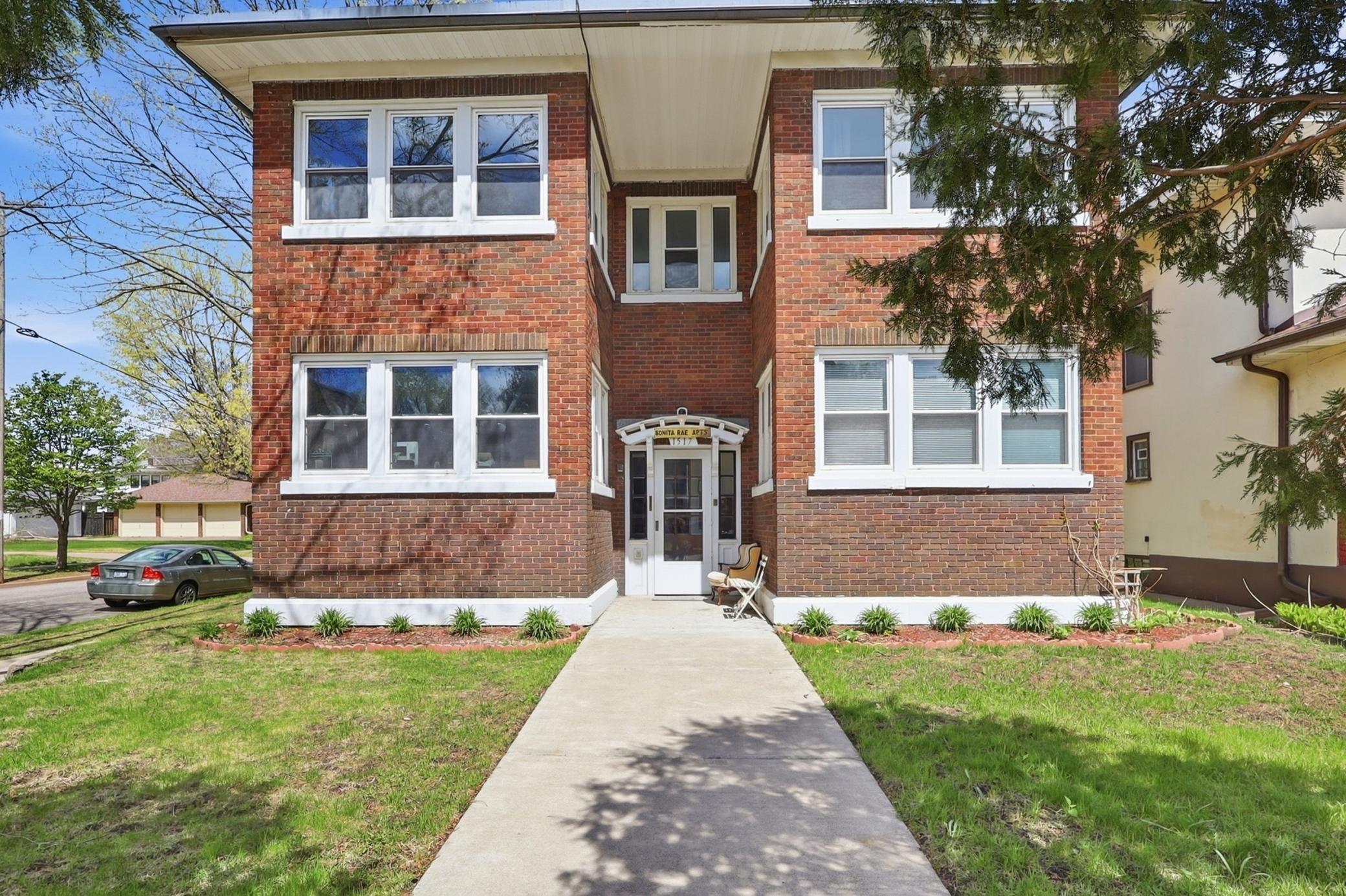 View of Residential Income at 1517 Portland Avenue, Saint Paul MN 55104, Saint Paul - Mike Wilen | Minnesota Team Real Estate