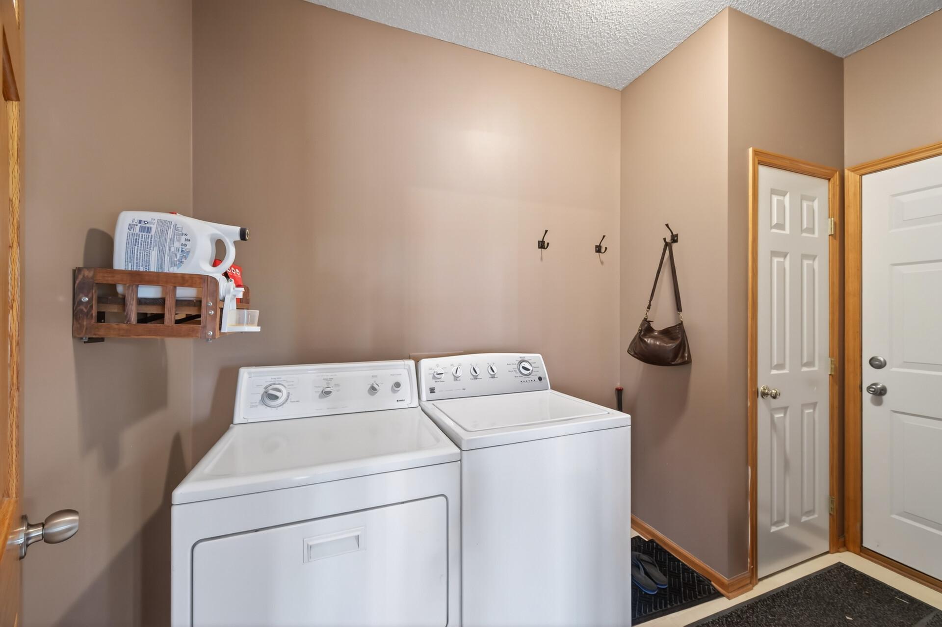 View of Residential at 7895 Hill Road, Woodbury MN 55125, Woodbury (33 of 44) - Mike Wilen | Minnesota Team Real Estate