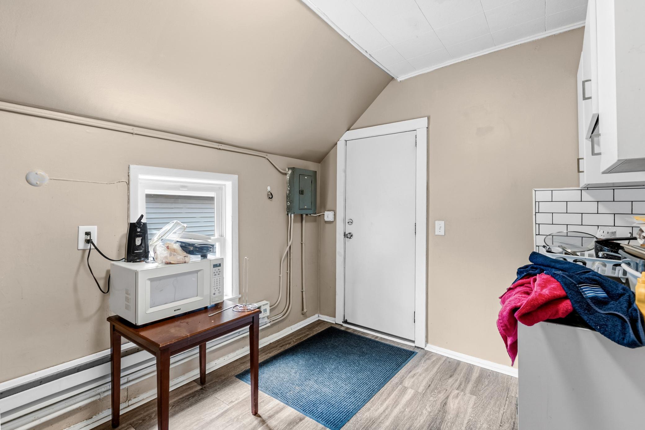 View of Commercial Sale at 671, 673 Bedford 530 Beaumont E Street, Saint Paul MN 55130, Saint Paul (9 of 25) - Mike Wilen | Minnesota Team Real Estate