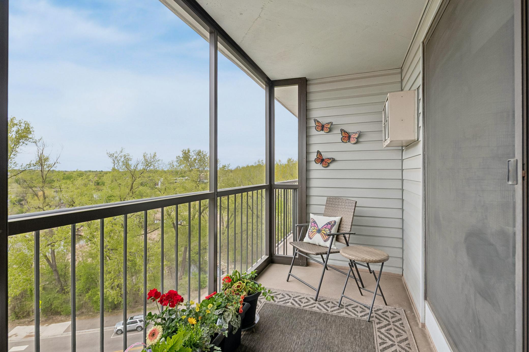View of Residential at 6500 Woodlake Drive #710, Richfield MN 55423, Richfield (8 of 23) - Mike Wilen | Minnesota Team Real Estate