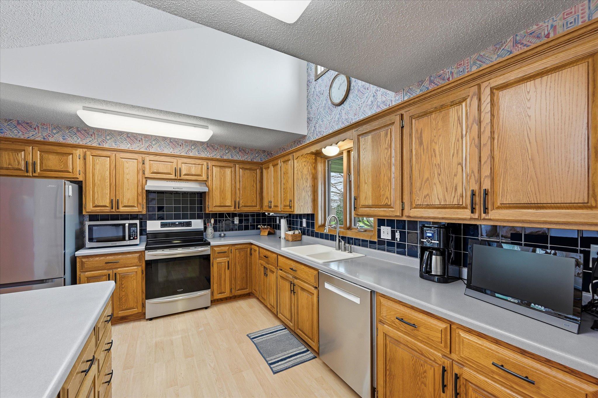 View of Residential at 14435 Pineview Drive, Becker MN 55308, Becker (12 of 43) - Mike Wilen | Minnesota Team Real Estate
