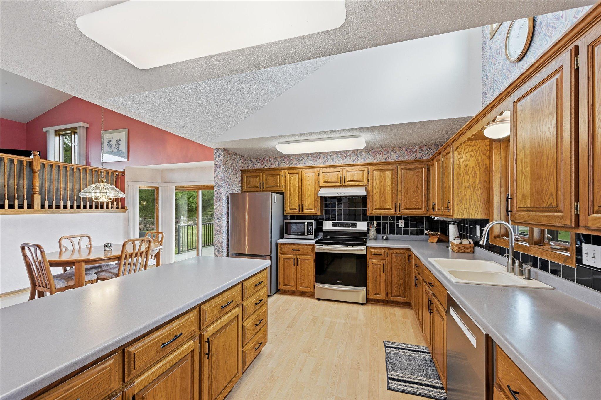 View of Residential at 14435 Pineview Drive, Becker MN 55308, Becker (9 of 43) - Mike Wilen | Minnesota Team Real Estate