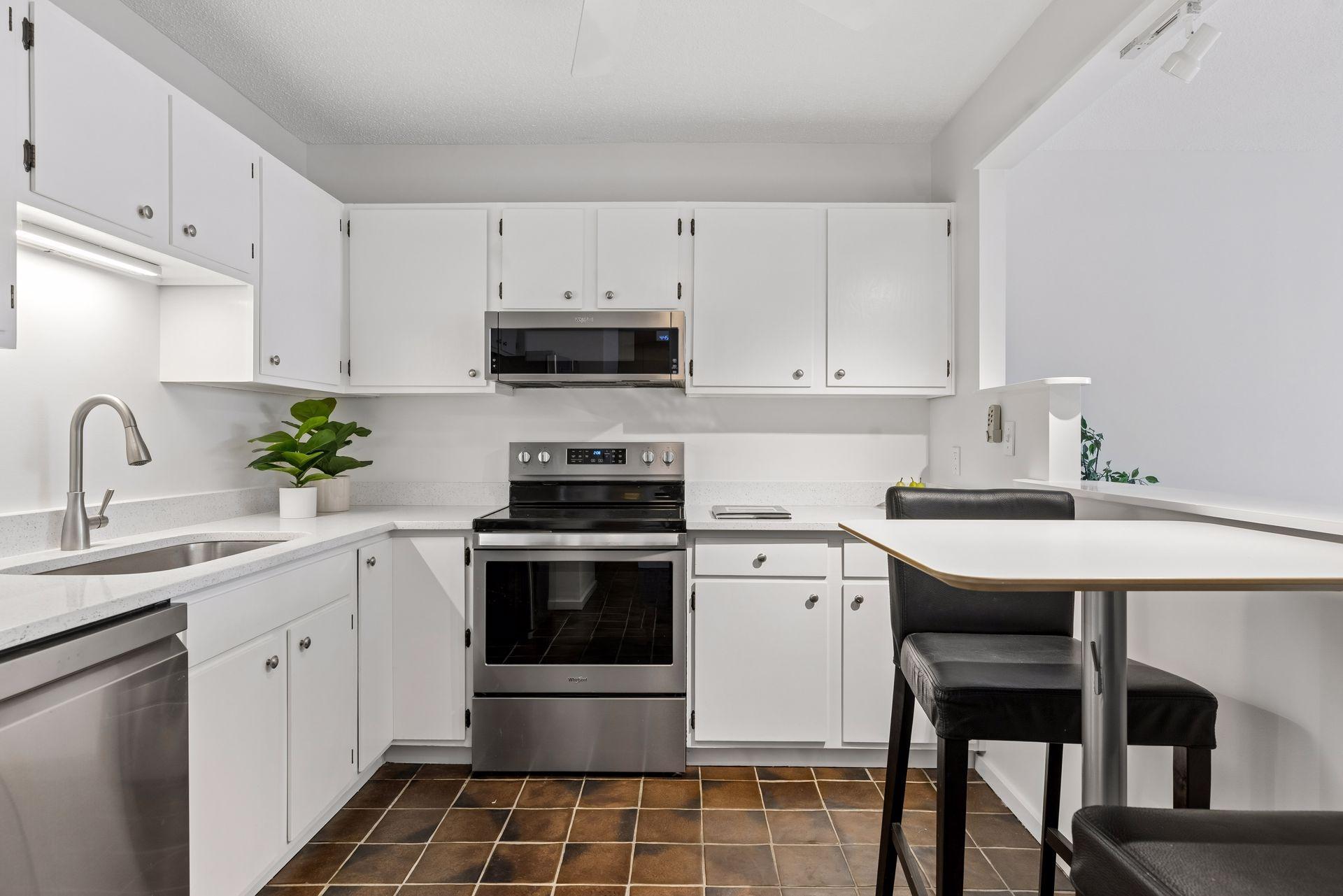 View of Residential at 1200 Nicollet Avenue #723, Minneapolis MN 55403, Minneapolis (7 of 57) - Mike Wilen | Minnesota Team Real Estate
