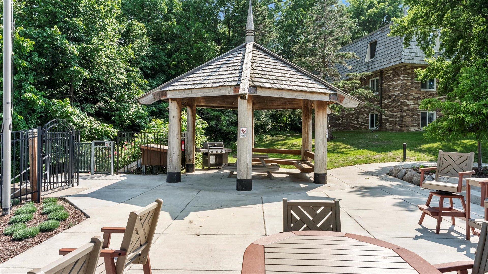 View of Residential at 4397 Wilshire Boulevard #103, Mound MN 55364, Mound (31 of 46) - Mike Wilen | Minnesota Team Real Estate