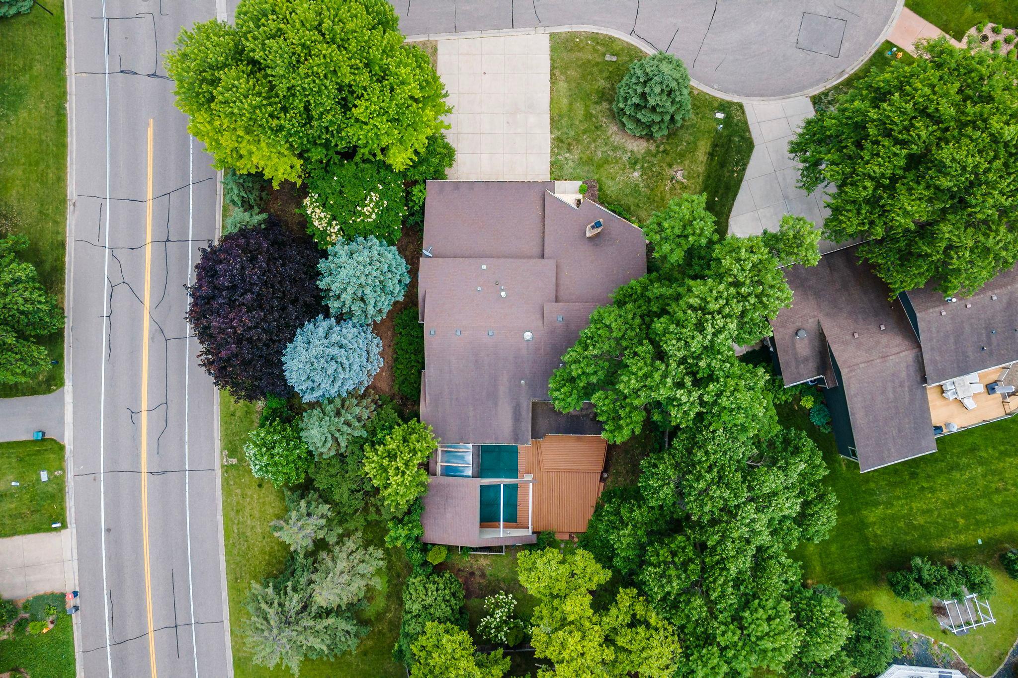 View of Residential at 10300 27th Avenue N, Plymouth MN 55441, Plymouth (42 of 59) - Mike Wilen | Minnesota Team Real Estate