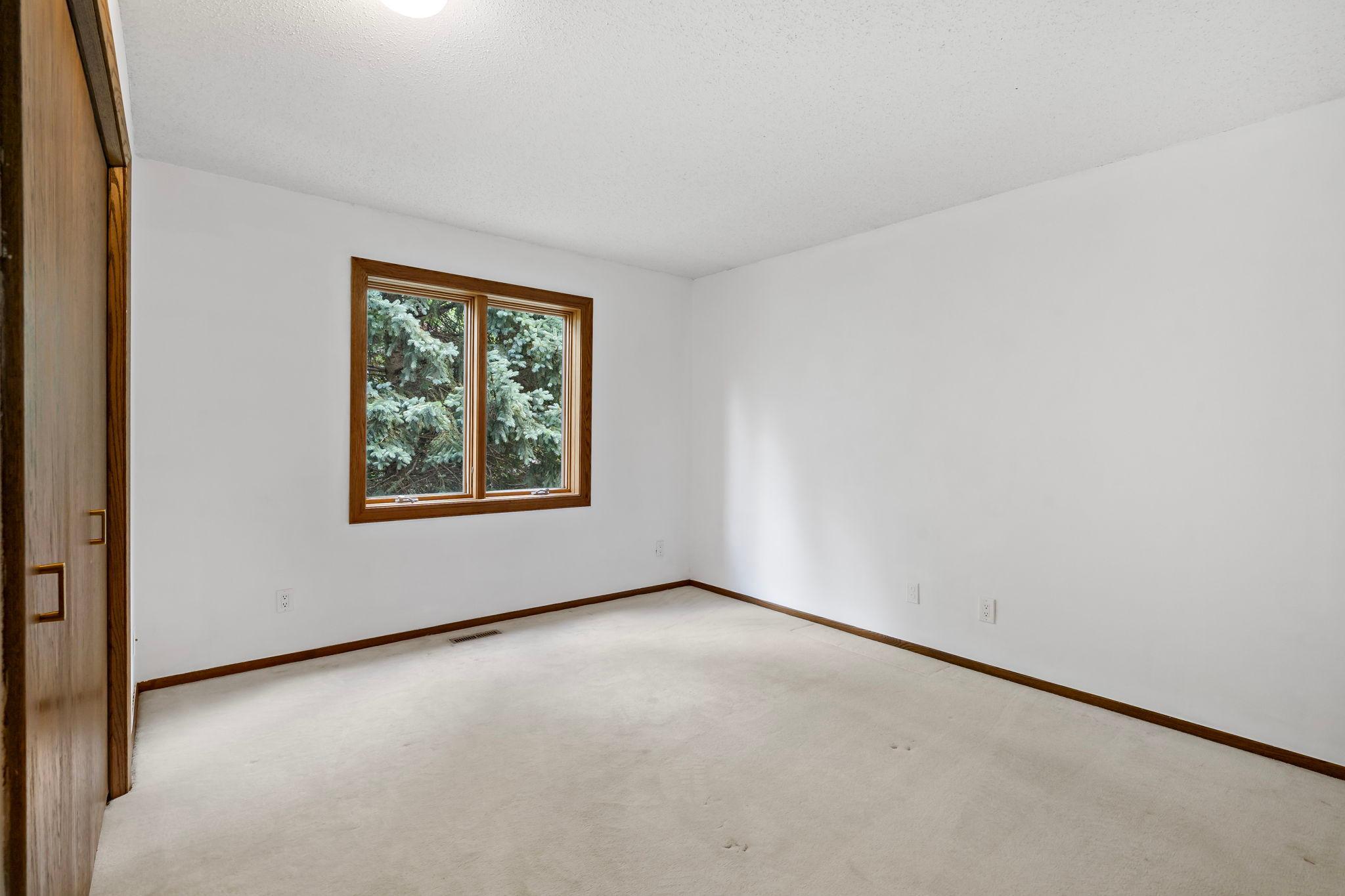 View of Residential at 10300 27th Avenue N, Plymouth MN 55441, Plymouth (32 of 59) - Mike Wilen | Minnesota Team Real Estate