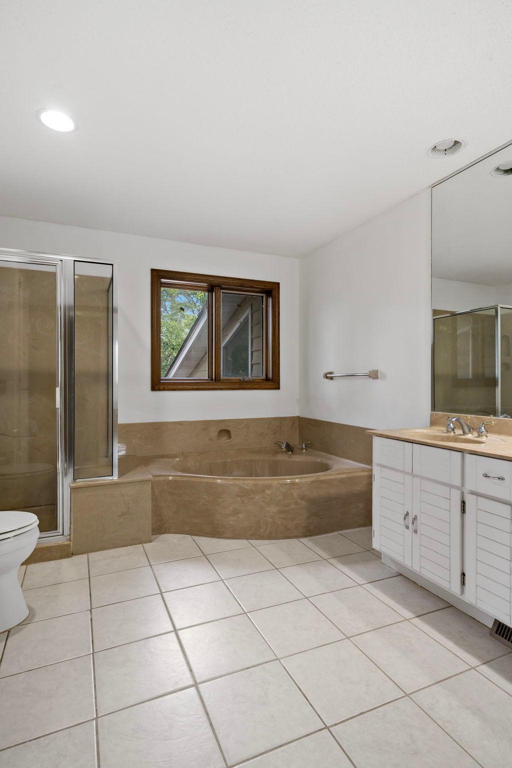 View of Residential at 10300 27th Avenue N, Plymouth MN 55441, Plymouth (28 of 59) - Mike Wilen | Minnesota Team Real Estate