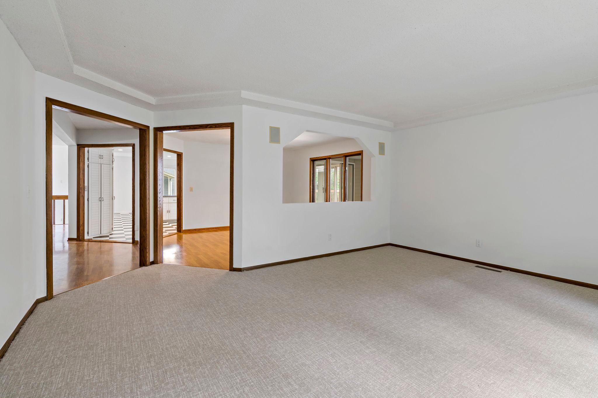 View of Residential at 10300 27th Avenue N, Plymouth MN 55441, Plymouth (14 of 59) - Mike Wilen | Minnesota Team Real Estate
