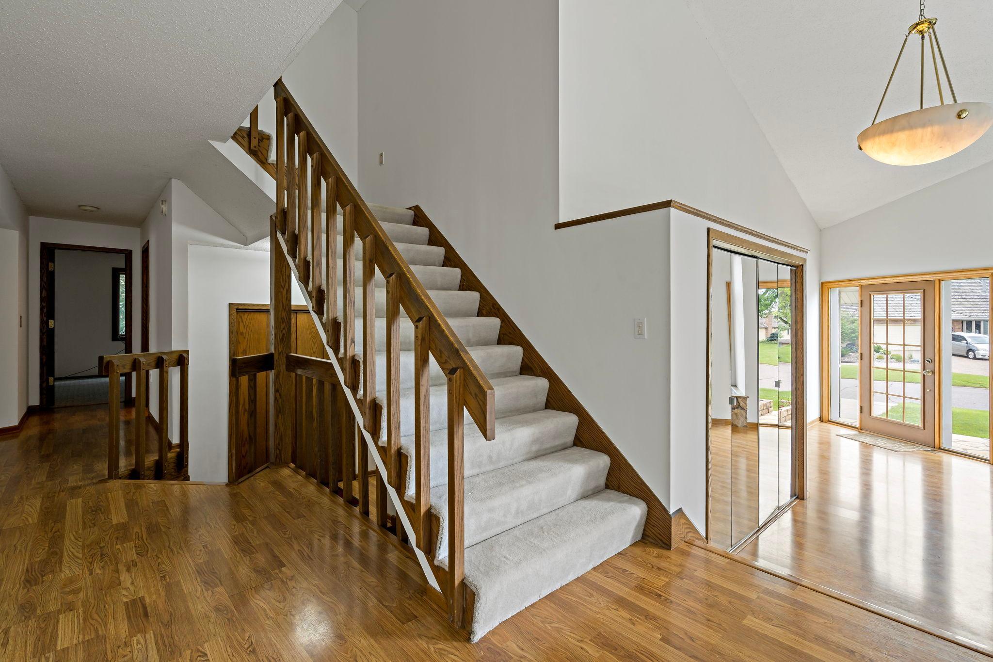 View of Residential at 10300 27th Avenue N, Plymouth MN 55441, Plymouth (9 of 59) - Mike Wilen | Minnesota Team Real Estate