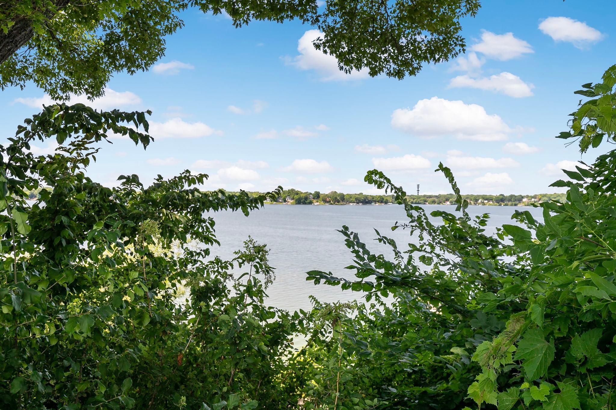 View of Residential at 10300 27th Avenue N, Plymouth MN 55441, Plymouth (3 of 59) - Mike Wilen | Minnesota Team Real Estate