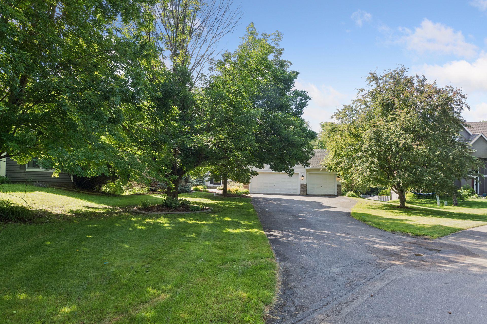 View of Residential at 2719 Longacres Drive, Chanhassen MN 55317, Chanhassen (64 of 74) - Mike Wilen | Minnesota Team Real Estate