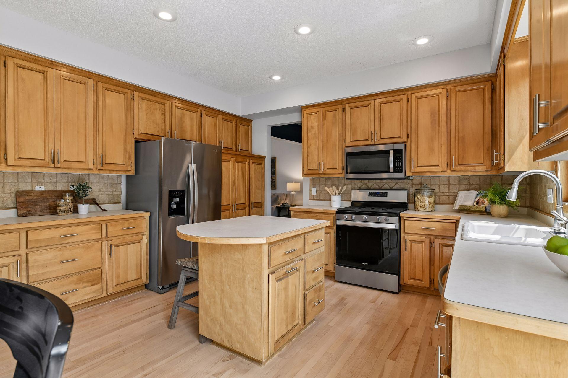 View of Residential at 2719 Longacres Drive, Chanhassen MN 55317, Chanhassen (26 of 74) - Mike Wilen | Minnesota Team Real Estate