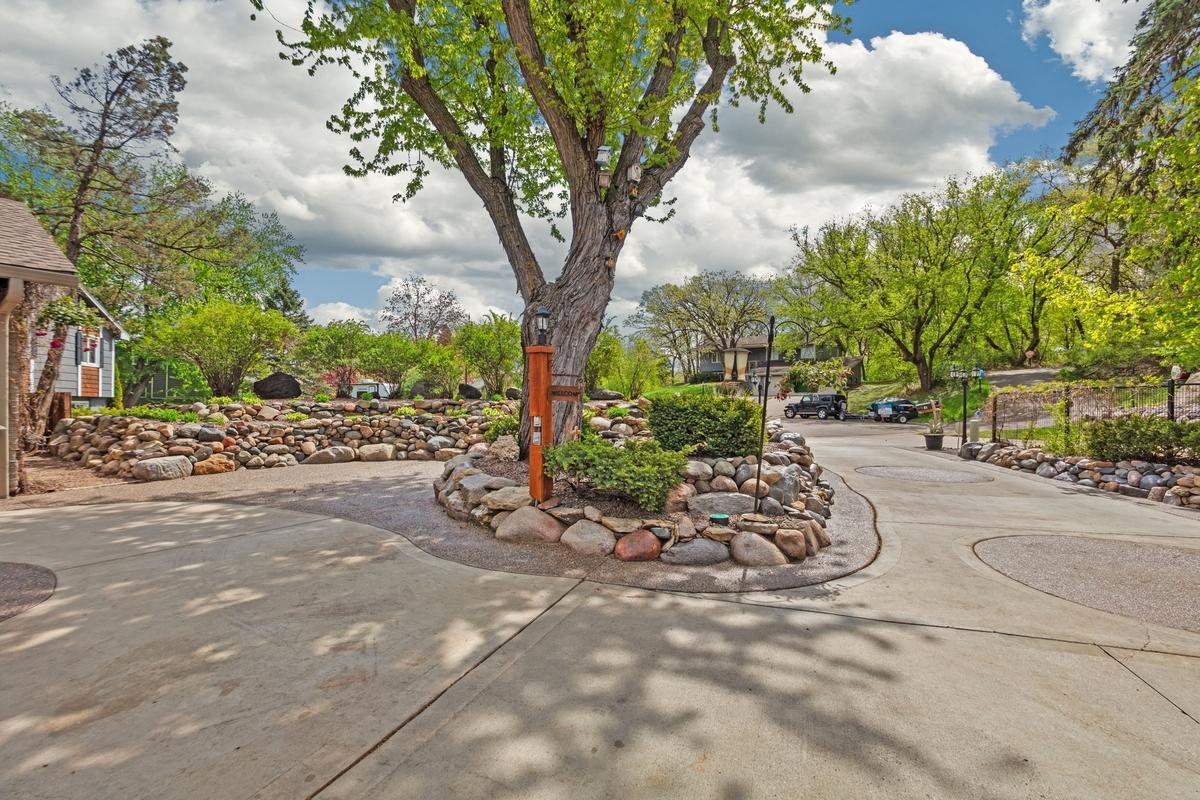 View of Residential at 177 Beaumont Court, Apple Valley MN 55124, Apple Valley - Mike Wilen | Minnesota Team Real Estate
