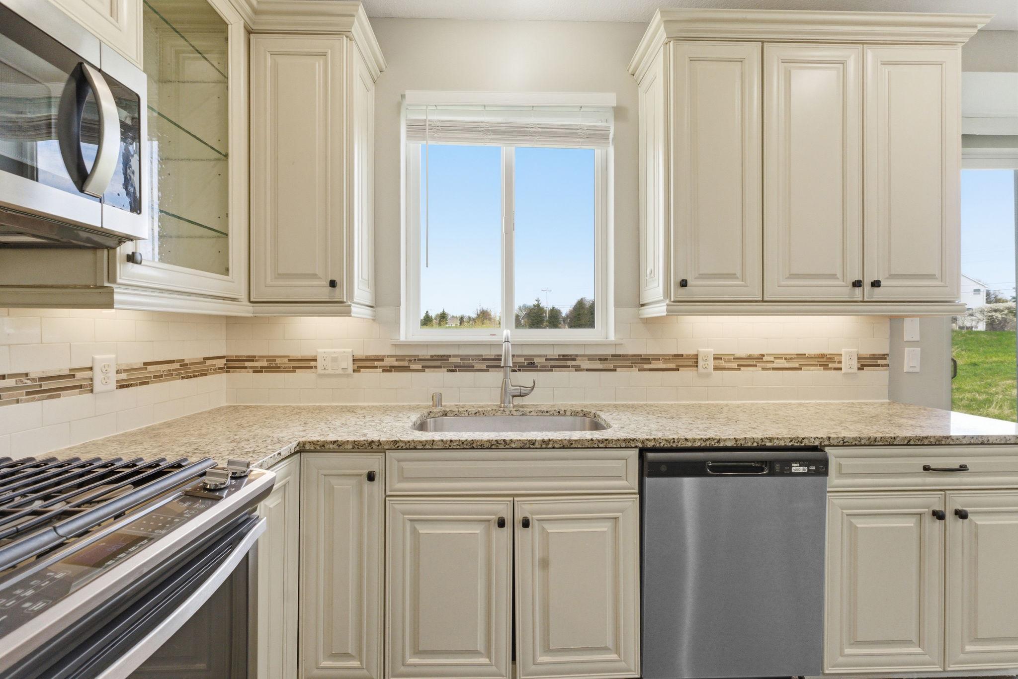 View of Residential at 4042 Grand Chevalle Parkway, Chaska MN 55318, Chaska (25 of 65) - Mike Wilen | Minnesota Team Real Estate