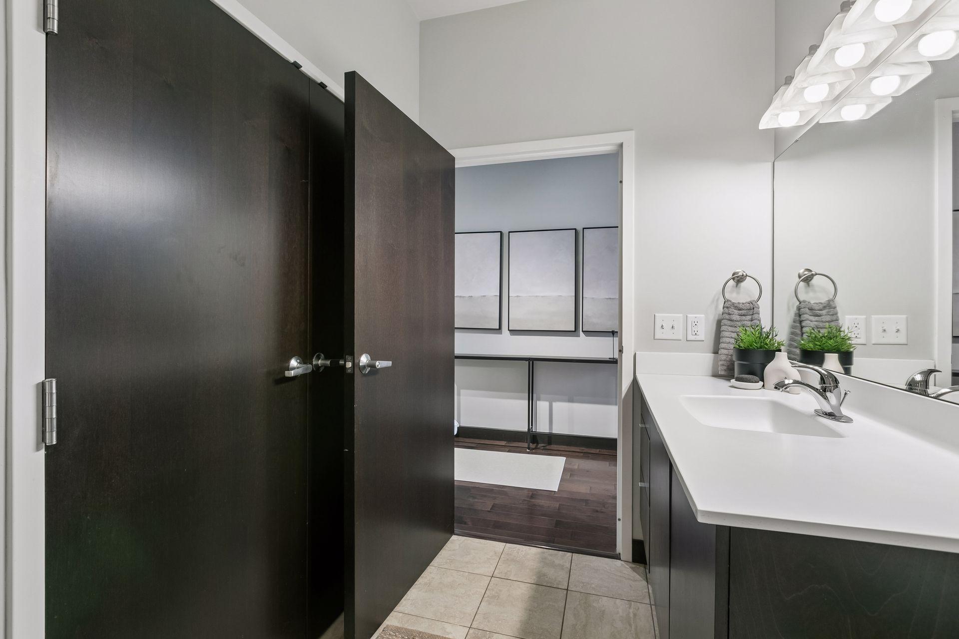 View of Residential at 618 Washington Avenue #500, Minneapolis MN 55401, Minneapolis (18 of 32) - Mike Wilen | Minnesota Team Real Estate