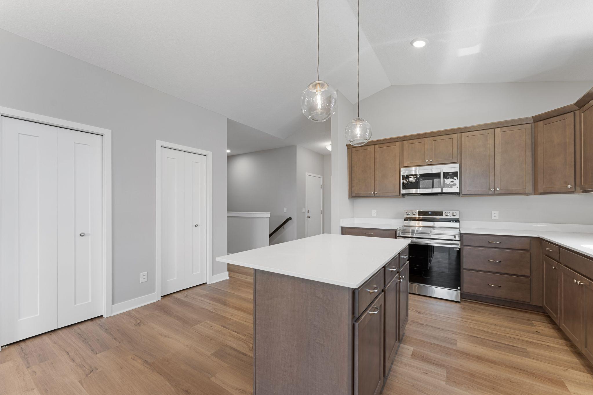 View of Residential at 2120 Ridgepointe Drive, Hastings MN 55033, Hastings (4 of 27) - Mike Wilen | Minnesota Team Real Estate