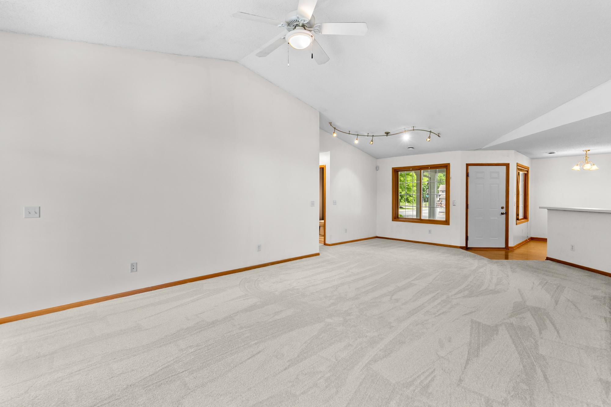 View of Residential at 6543 Riverwood Lane, Brooklyn Center MN 55430, Brooklyn Center (12 of 26) - Mike Wilen | Minnesota Team Real Estate