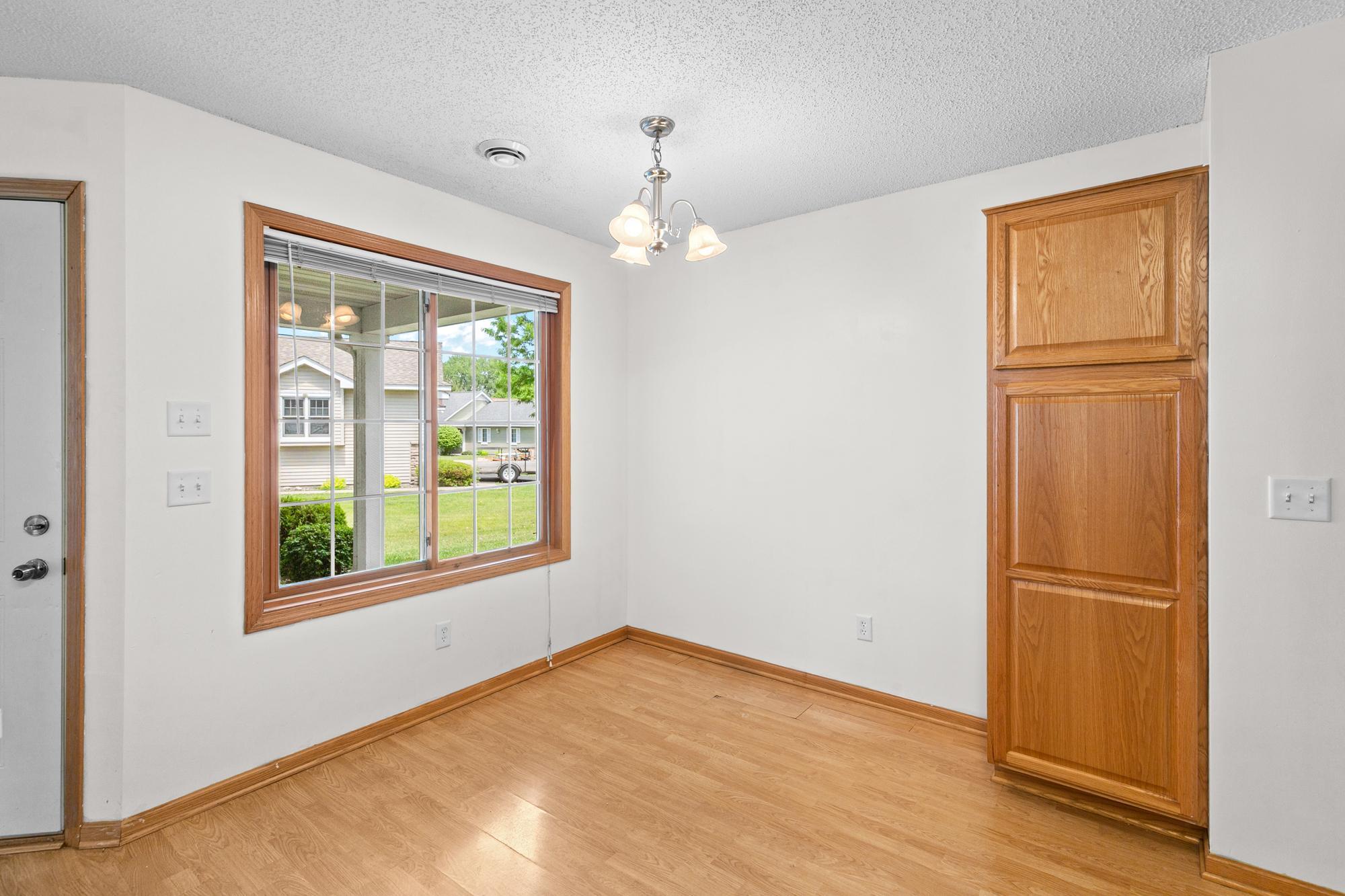 View of Residential at 6543 Riverwood Lane, Brooklyn Center MN 55430, Brooklyn Center (8 of 26) - Mike Wilen | Minnesota Team Real Estate