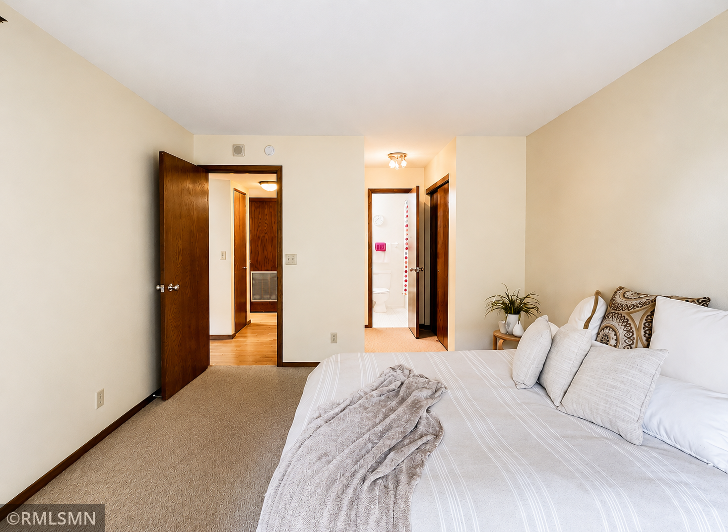 View of Residential at 26 10th Street #607, Saint Paul MN 55102, Saint Paul (11 of 61) - Mike Wilen | Minnesota Team Real Estate