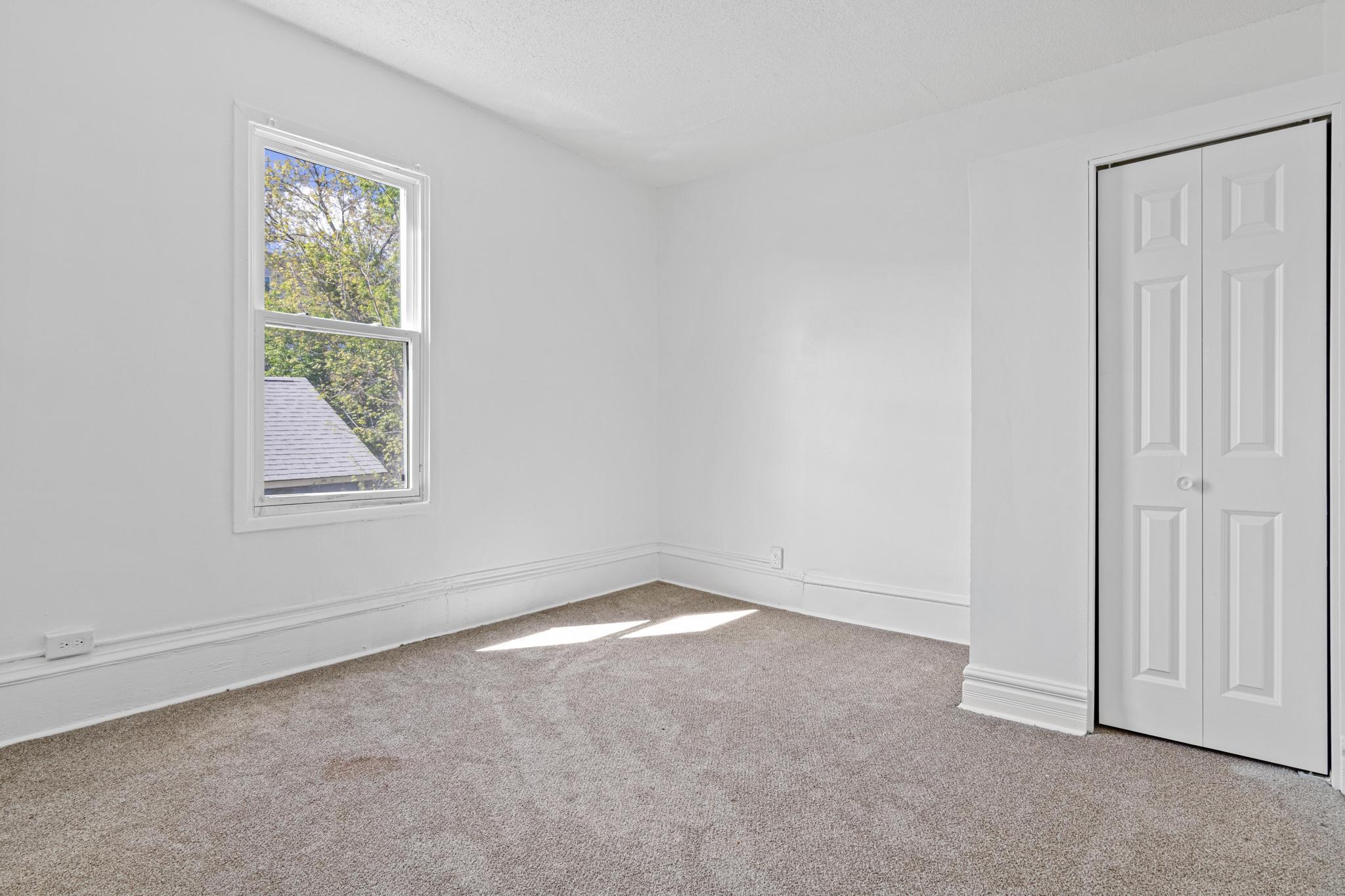 View of Residential Income at 2820 12th Avenue, Minneapolis MN 55407, Minneapolis (19 of 32) - Mike Wilen | Minnesota Team Real Estate