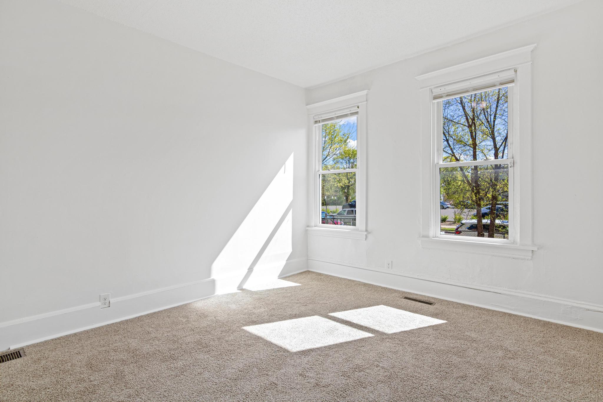 View of Residential Income at 2820 12th Avenue, Minneapolis MN 55407, Minneapolis (7 of 32) - Mike Wilen | Minnesota Team Real Estate