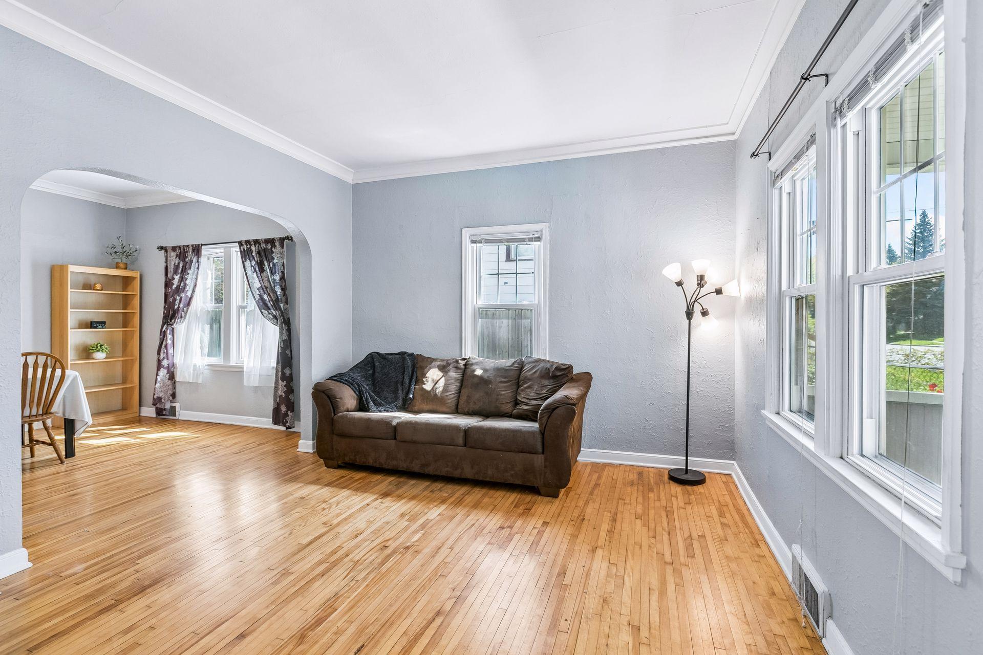View of Residential at 1505 Sherburne Avenue, Saint Paul MN 55104, Saint Paul (3 of 23) - Mike Wilen | Minnesota Team Real Estate