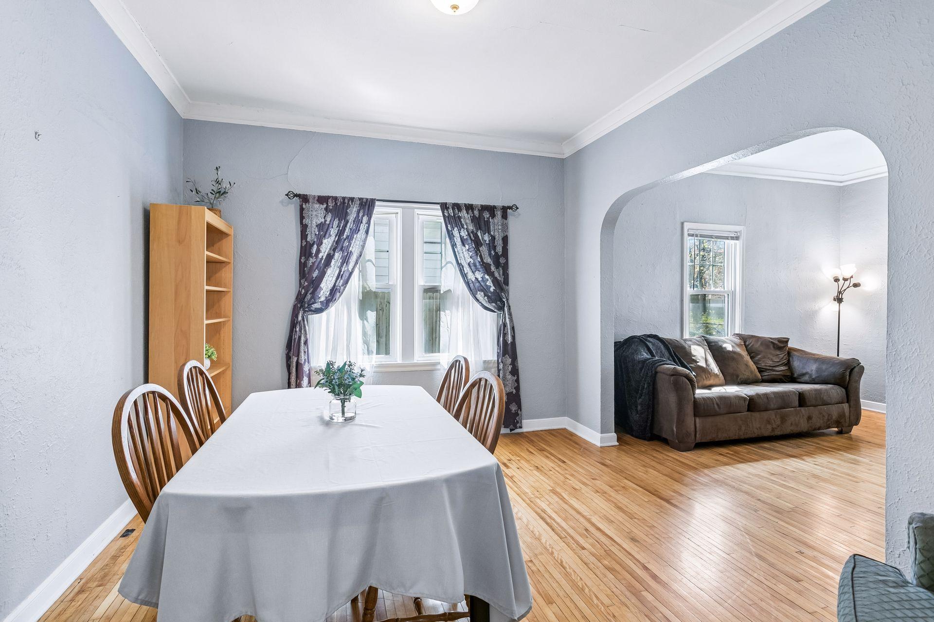 View of Residential at 1505 Sherburne Avenue, Saint Paul MN 55104, Saint Paul (6 of 23) - Mike Wilen | Minnesota Team Real Estate
