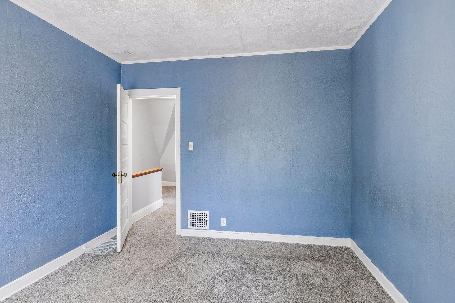 View of Residential at 1505 Sherburne Avenue, Saint Paul MN 55104, Saint Paul (12 of 23) - Mike Wilen | Minnesota Team Real Estate