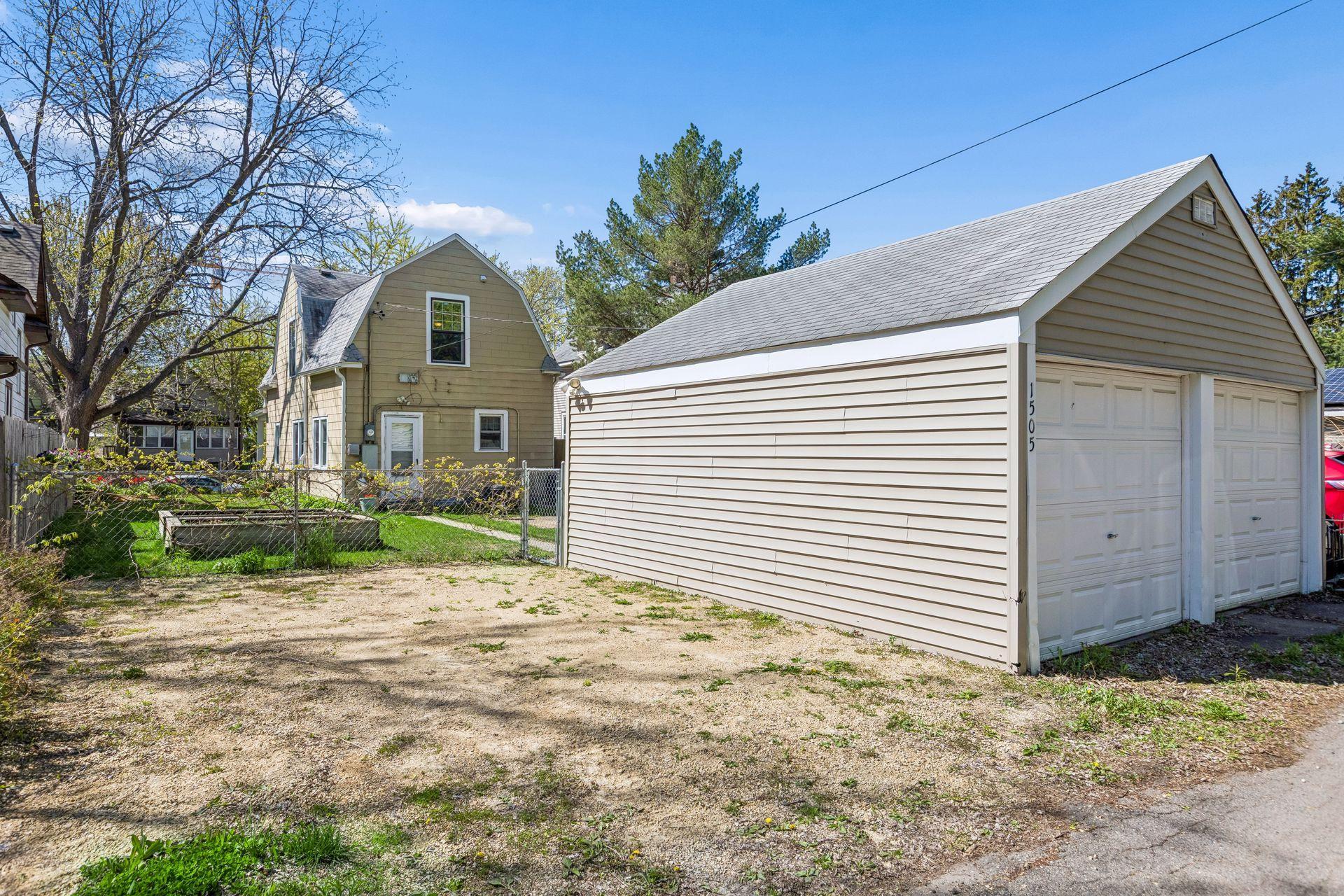 View of Residential at 1505 Sherburne Avenue, Saint Paul MN 55104, Saint Paul (22 of 23) - Mike Wilen | Minnesota Team Real Estate