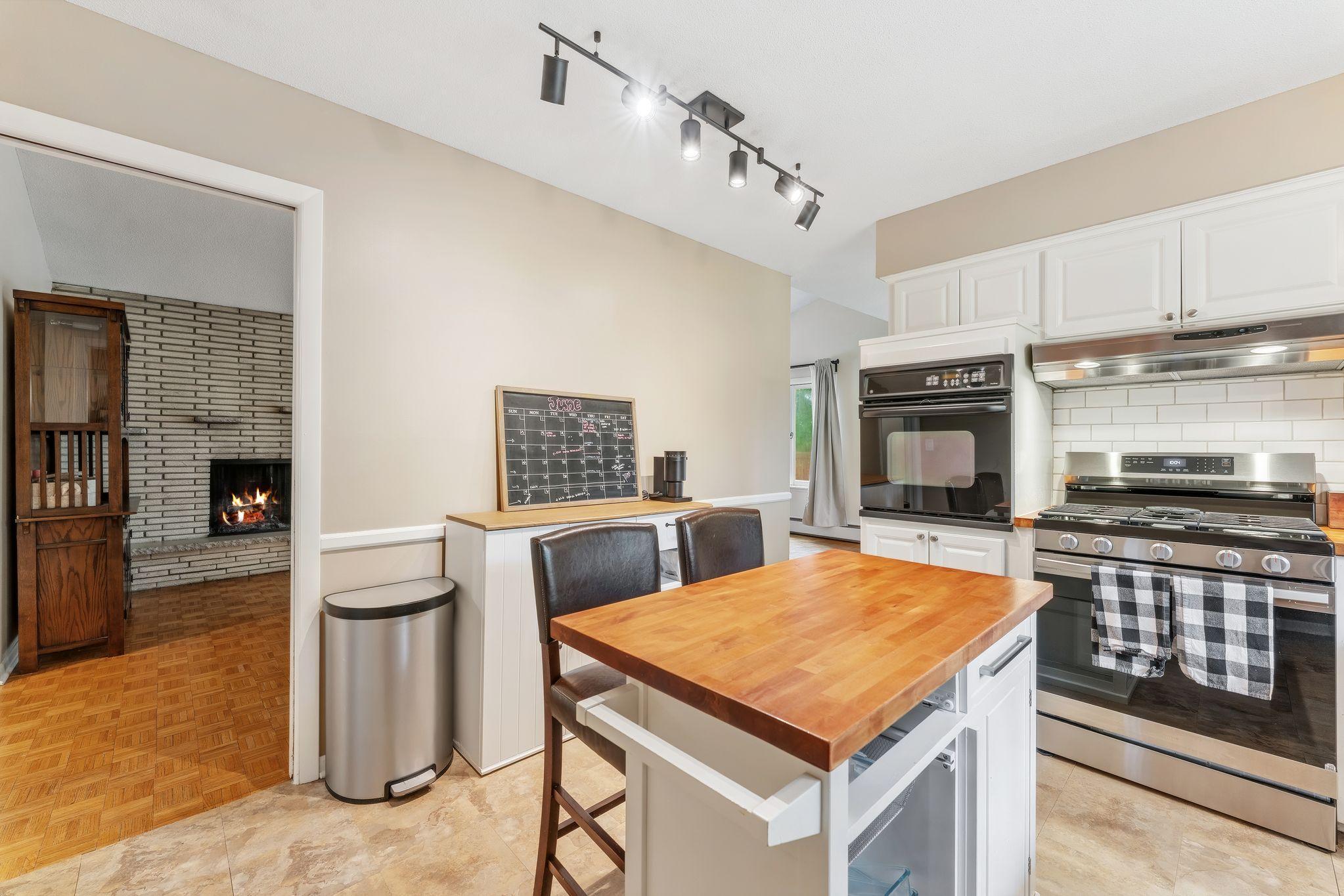 View of Residential at 13209 Myrtle Drive, Burnsville MN 55337, Burnsville (11 of 35) - Mike Wilen | Minnesota Team Real Estate