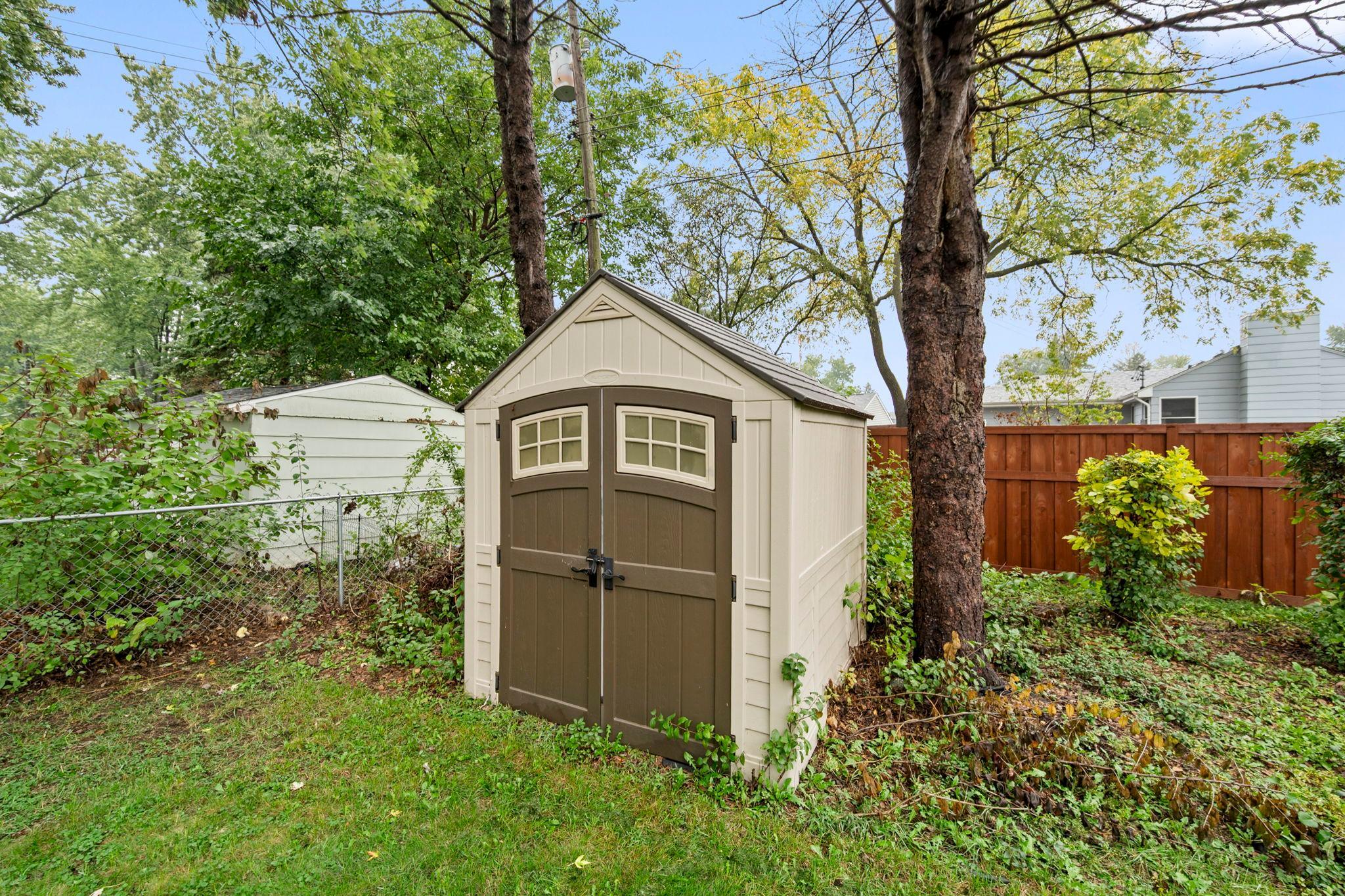 View of Residential at 2245 Mapleview Avenue, Maplewood MN 55109, Maplewood (26 of 30) - Mike Wilen | Minnesota Team Real Estate