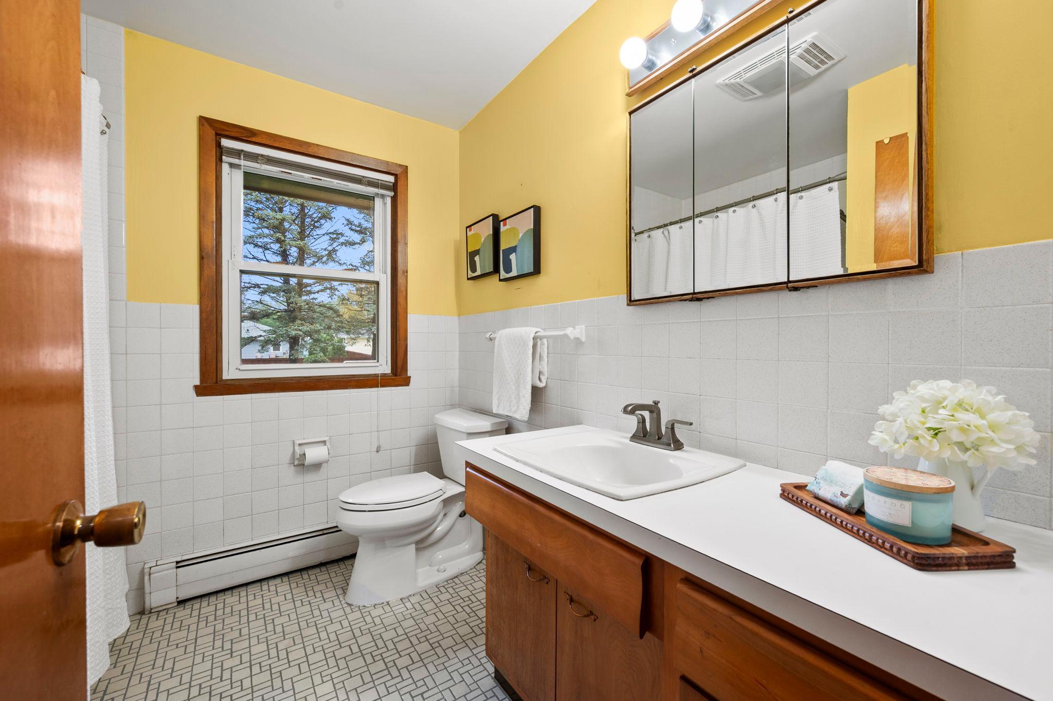 View of Residential at 2245 Mapleview Avenue, Maplewood MN 55109, Maplewood (16 of 30) - Mike Wilen | Minnesota Team Real Estate