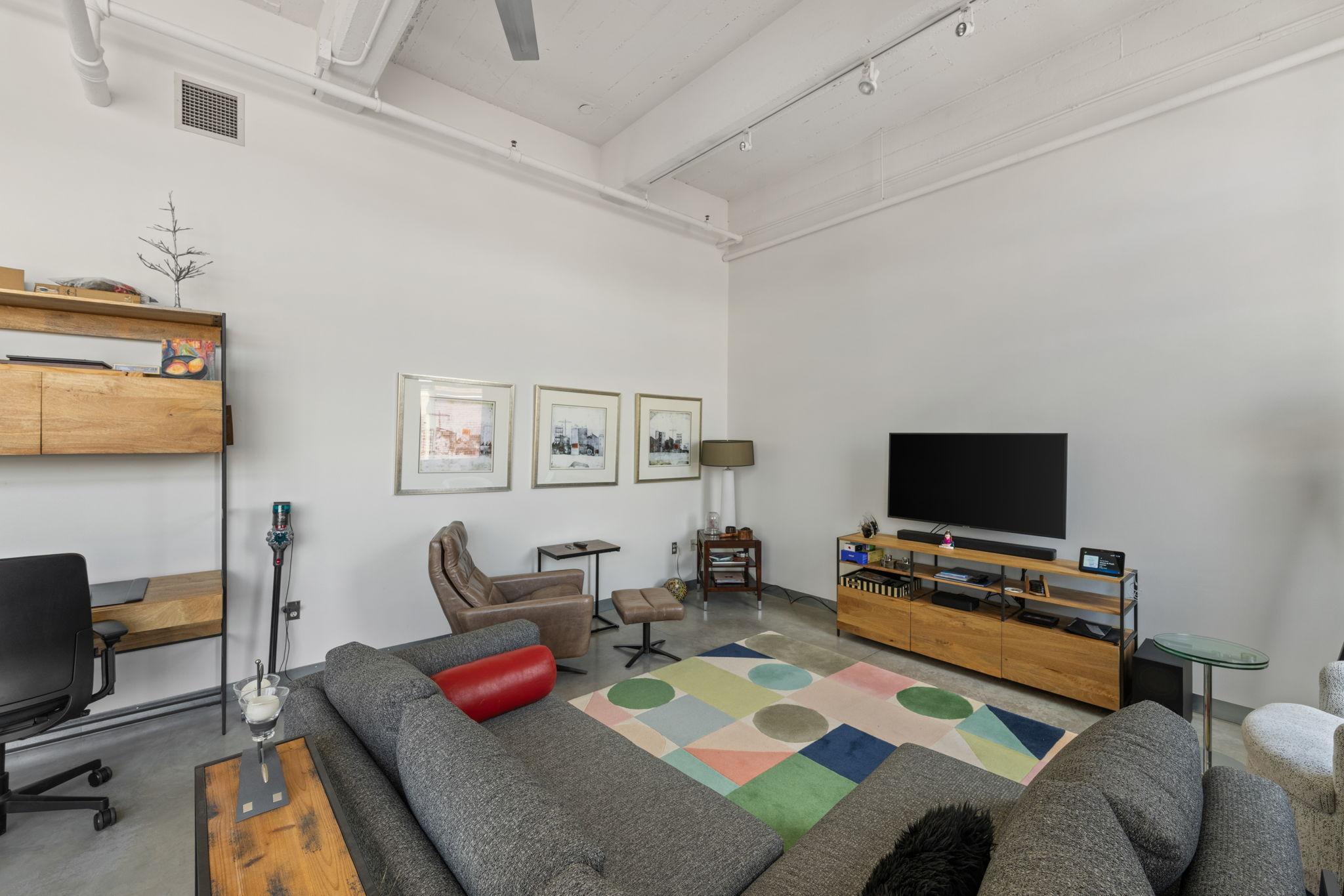 View of Residential at 700 Washington Avenue #606, Minneapolis MN 55401, Minneapolis (7 of 46) - Mike Wilen | Minnesota Team Real Estate