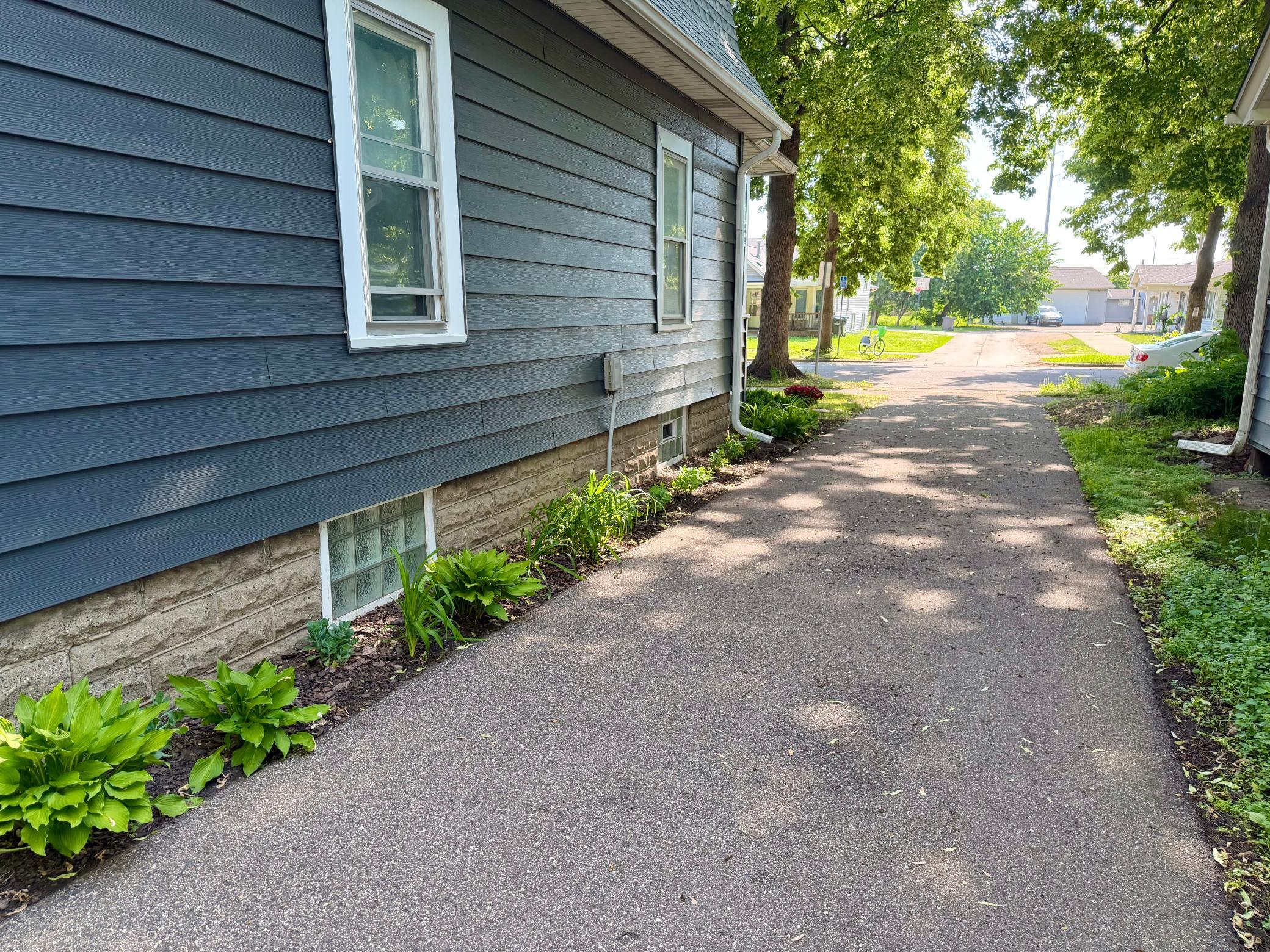 View of Residential at 3206 24th Avenue, Minneapolis MN 55406, Minneapolis (21 of 22) - Mike Wilen | Minnesota Team Real Estate
