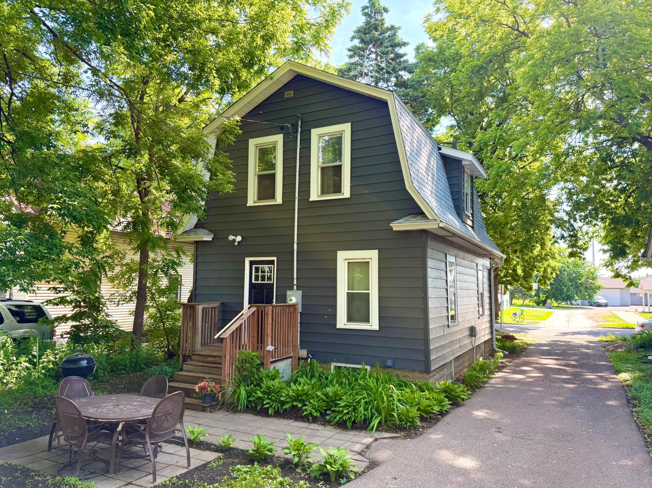 View of Residential at 3206 24th Avenue, Minneapolis MN 55406, Minneapolis (20 of 22) - Mike Wilen | Minnesota Team Real Estate