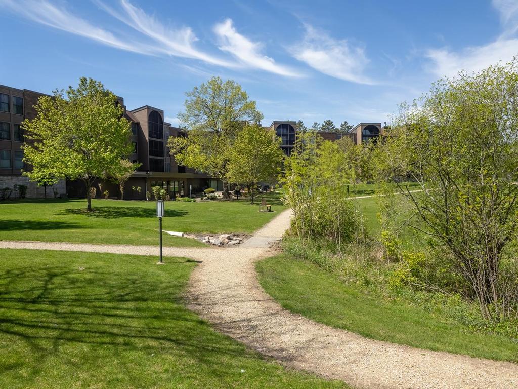 View of Residential at 9700 Portland Avenue #331, Bloomington MN 55420, Bloomington (32 of 35) - Mike Wilen | Minnesota Team Real Estate
