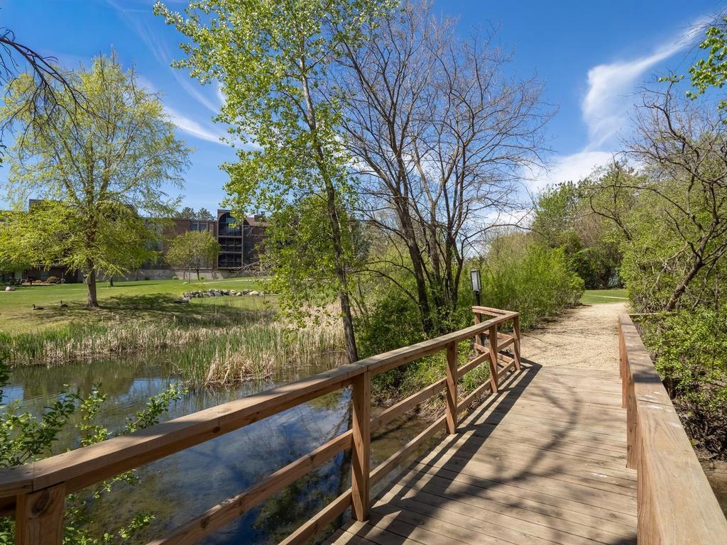 View of Residential at 9700 Portland Avenue #331, Bloomington MN 55420, Bloomington (30 of 35) - Mike Wilen | Minnesota Team Real Estate