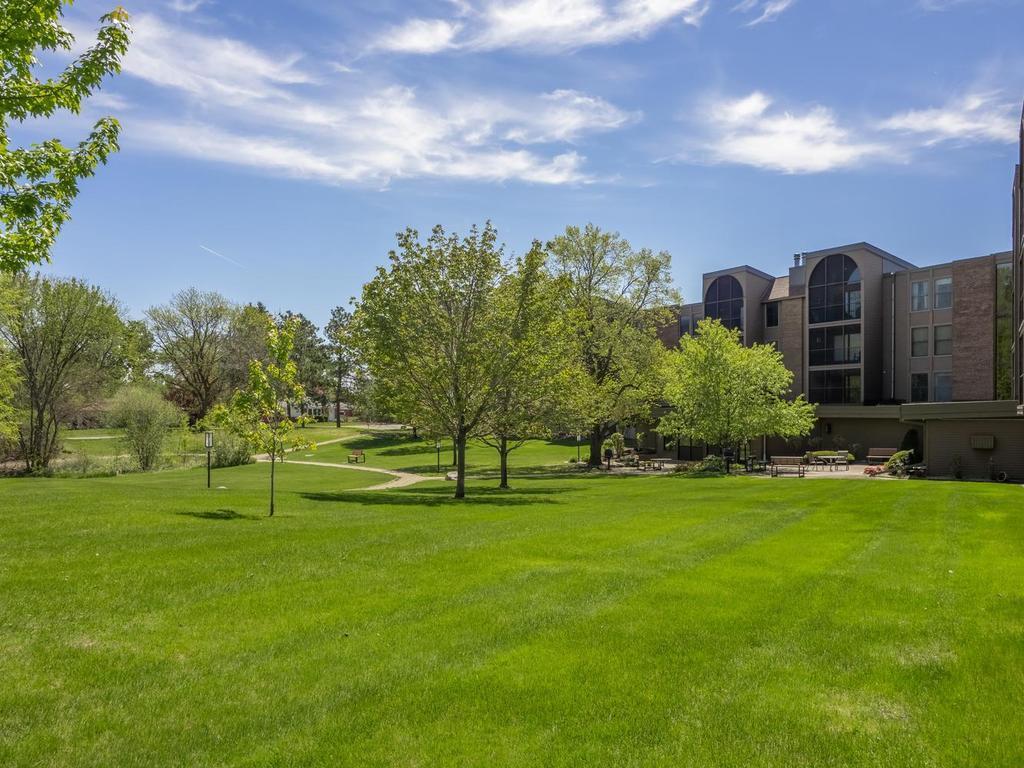 View of Residential at 9700 Portland Avenue #331, Bloomington MN 55420, Bloomington (27 of 35) - Mike Wilen | Minnesota Team Real Estate