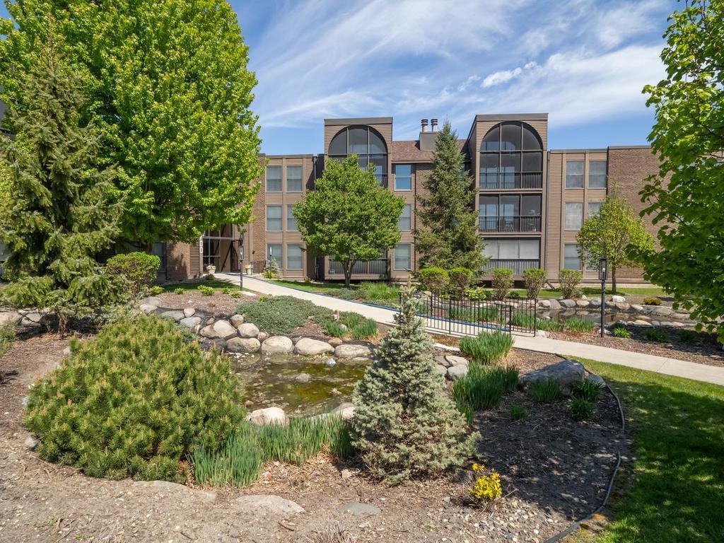 View of Residential at 9700 Portland Avenue #331, Bloomington MN 55420, Bloomington (23 of 35) - Mike Wilen | Minnesota Team Real Estate