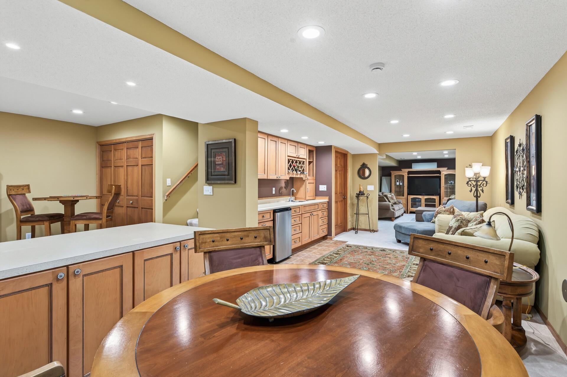 View of Residential at 3771 Mount Vernon Lane, Woodbury MN 55129, Woodbury (34 of 44) - Mike Wilen | Minnesota Team Real Estate