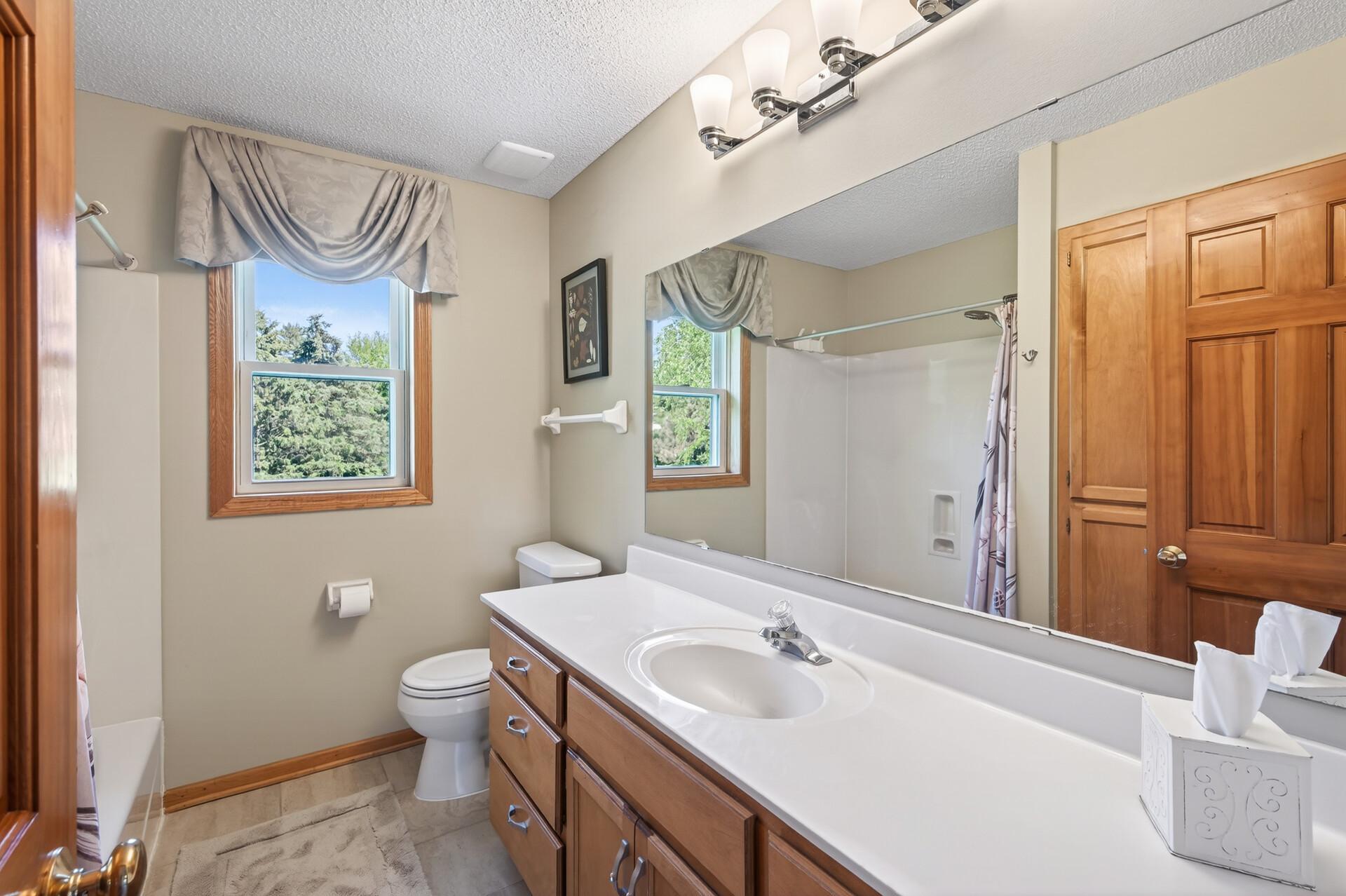 View of Residential at 3771 Mount Vernon Lane, Woodbury MN 55129, Woodbury (28 of 44) - Mike Wilen | Minnesota Team Real Estate