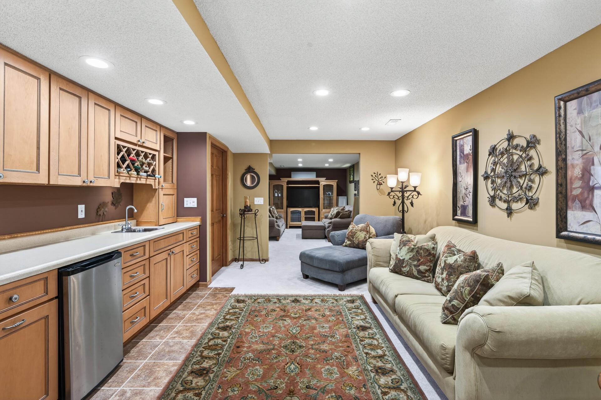View of Residential at 3771 Mount Vernon Lane, Woodbury MN 55129, Woodbury (37 of 44) - Mike Wilen | Minnesota Team Real Estate