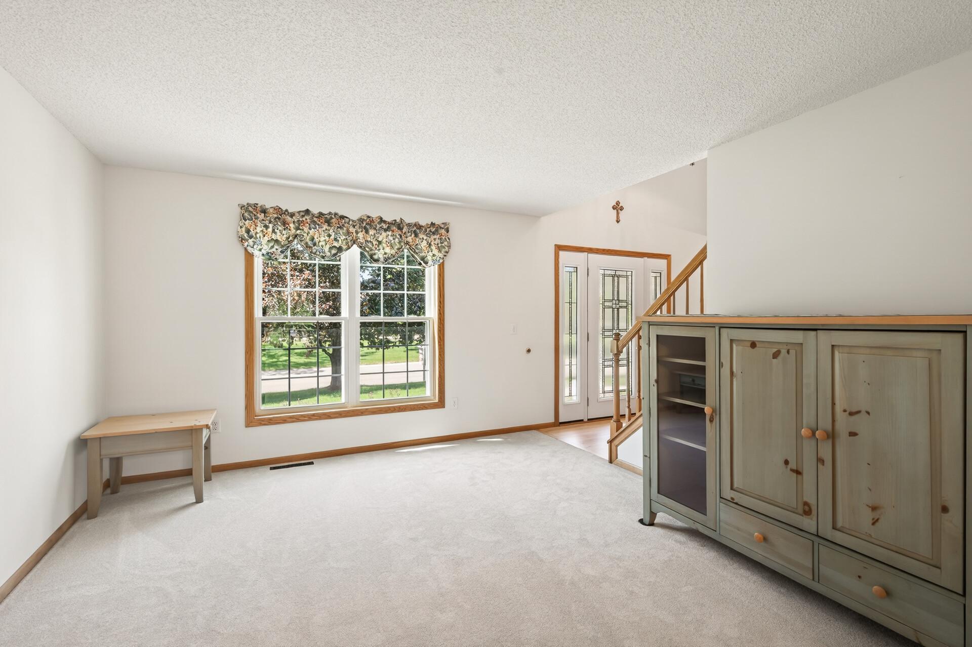 View of Residential at 3771 Mount Vernon Lane, Woodbury MN 55129, Woodbury (7 of 44) - Mike Wilen | Minnesota Team Real Estate