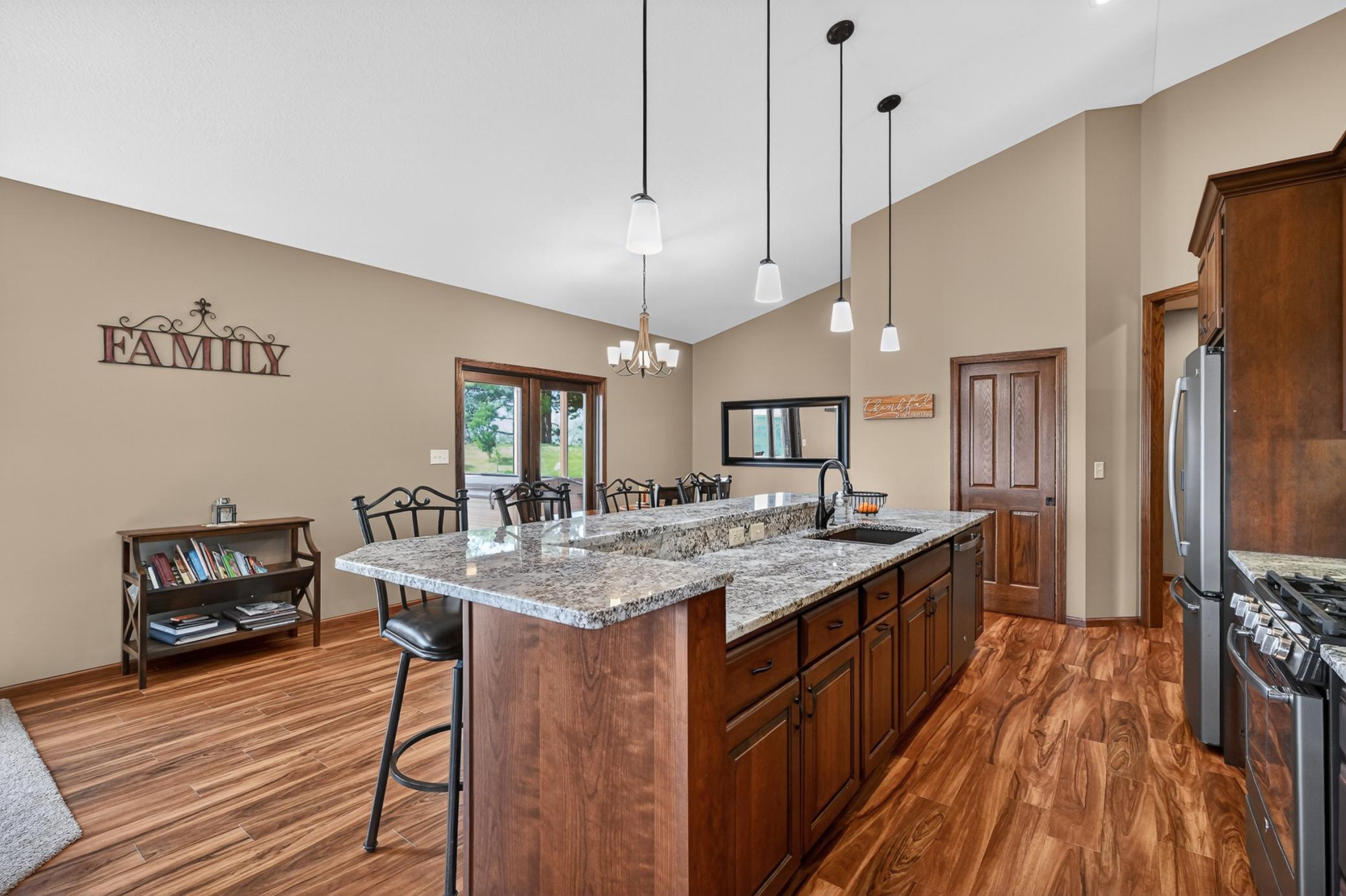 View of Residential at 847 Golfview Avenue, Zumbrota MN 55992, Zumbrota (14 of 47) - Mike Wilen | Minnesota Team Real Estate