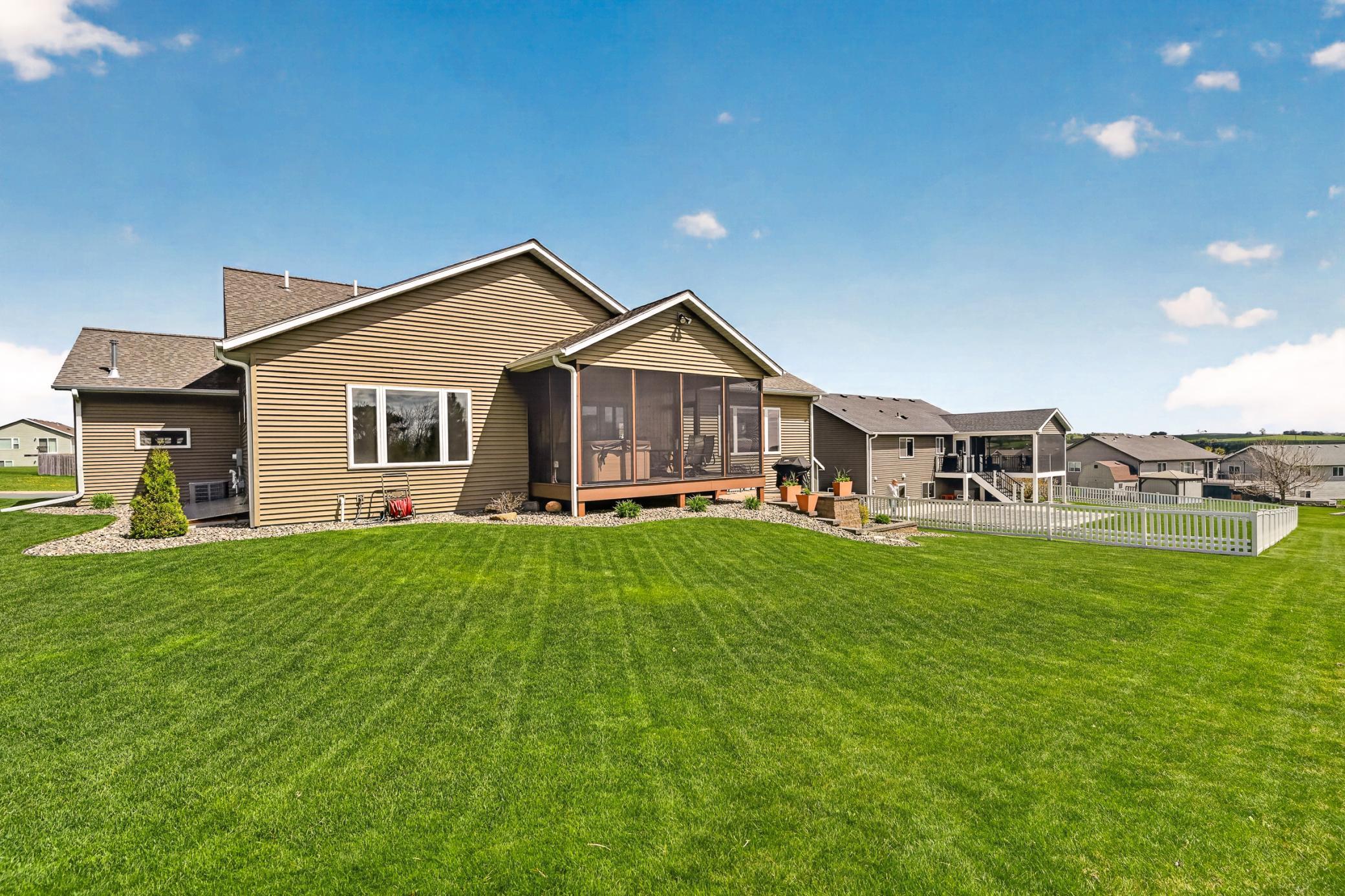 View of Residential at 847 Golfview Avenue, Zumbrota MN 55992, Zumbrota (5 of 47) - Mike Wilen | Minnesota Team Real Estate