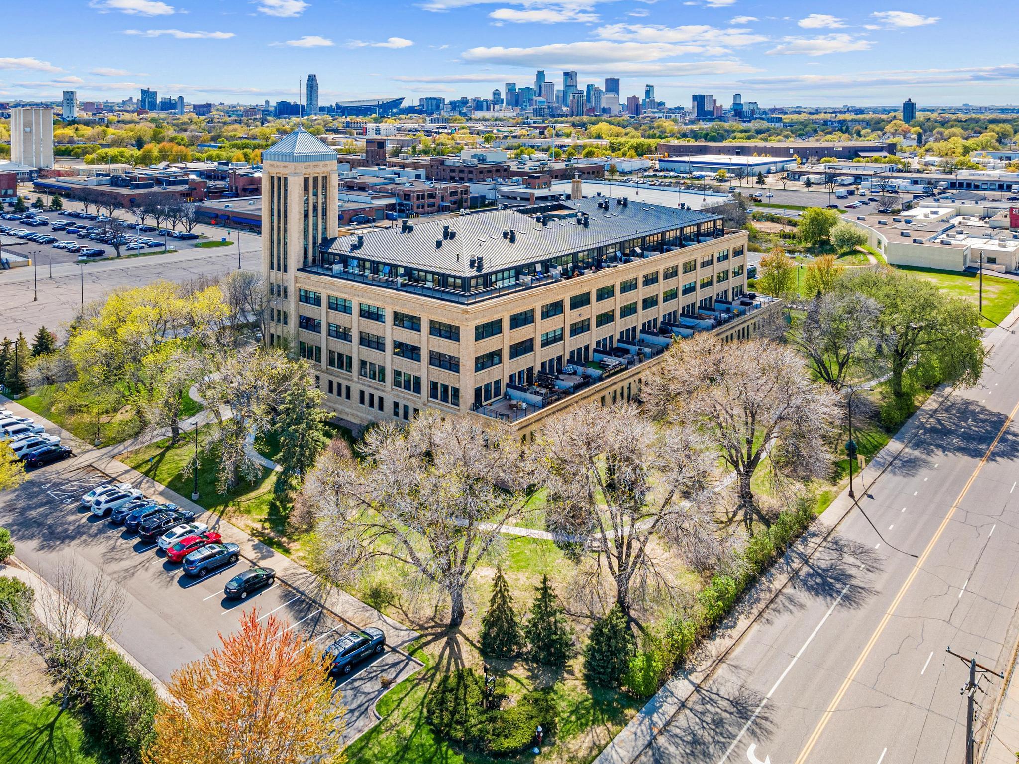 View of Residential at 730 Stinson Boulevard #309, Minneapolis MN 55413, Minneapolis (27 of 28) - Mike Wilen | Minnesota Team Real Estate