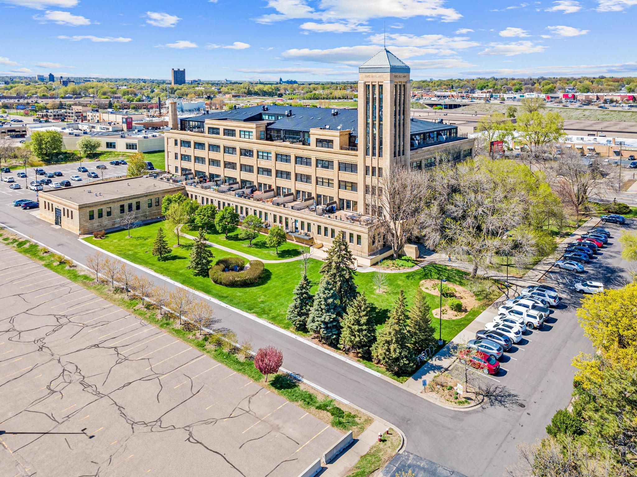 View of Residential at 730 Stinson Boulevard #309, Minneapolis MN 55413, Minneapolis (22 of 28) - Mike Wilen | Minnesota Team Real Estate