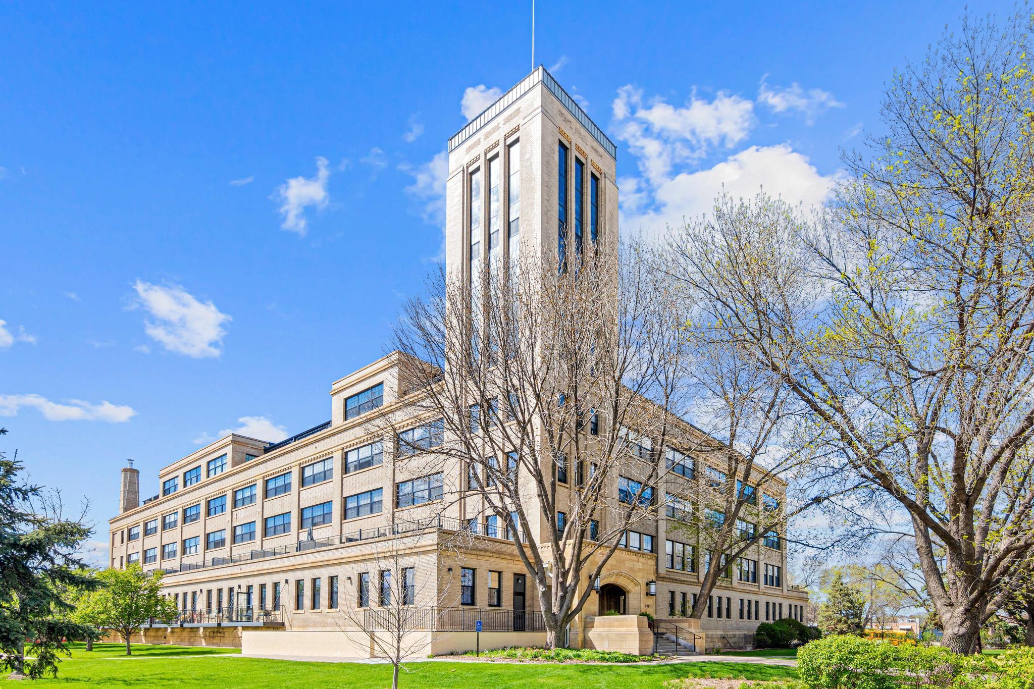 View of Residential at 730 Stinson Boulevard #309, Minneapolis MN 55413, Minneapolis (2 of 28) - Mike Wilen | Minnesota Team Real Estate