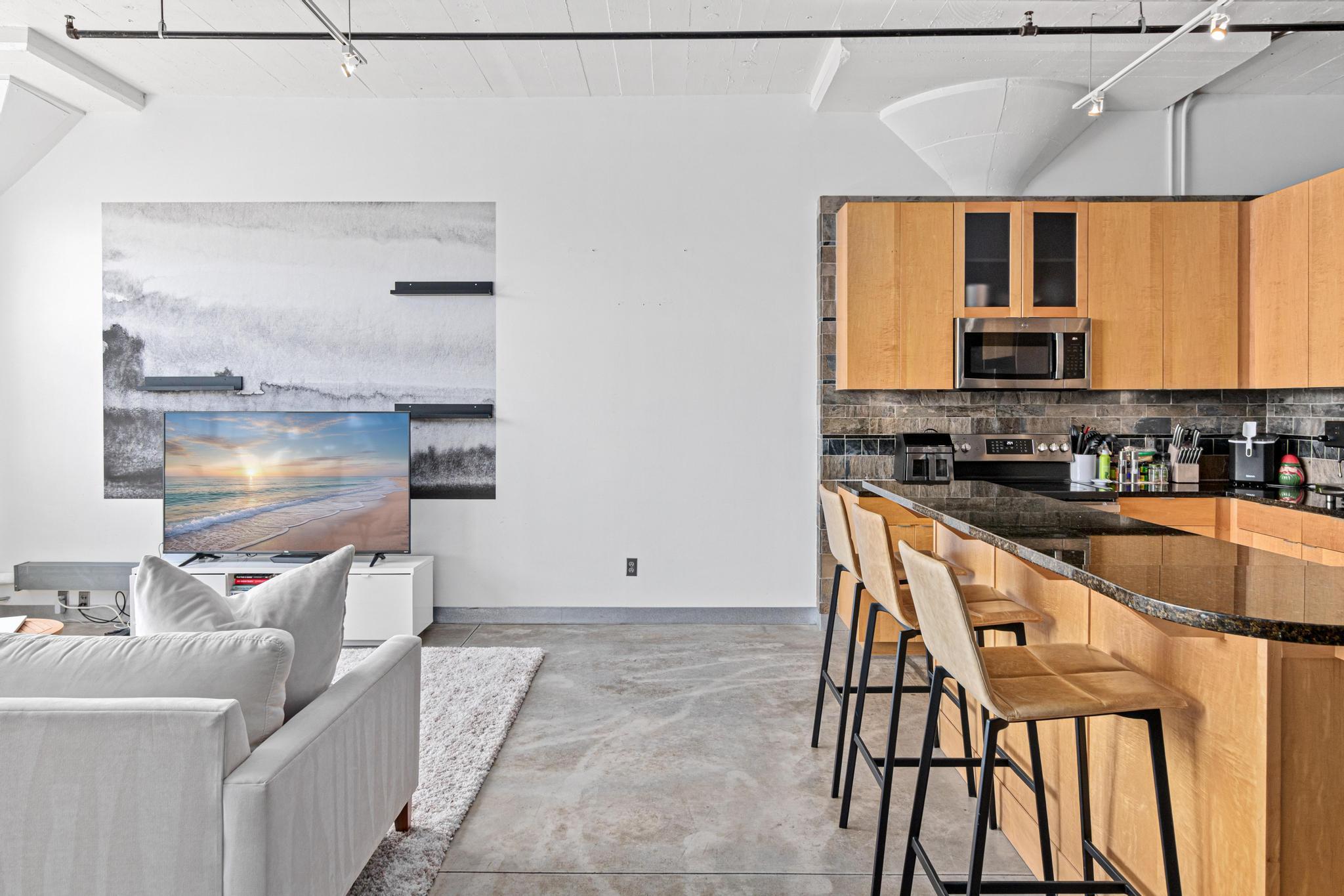 View of Residential at 730 Stinson Boulevard #309, Minneapolis MN 55413, Minneapolis (8 of 28) - Mike Wilen | Minnesota Team Real Estate