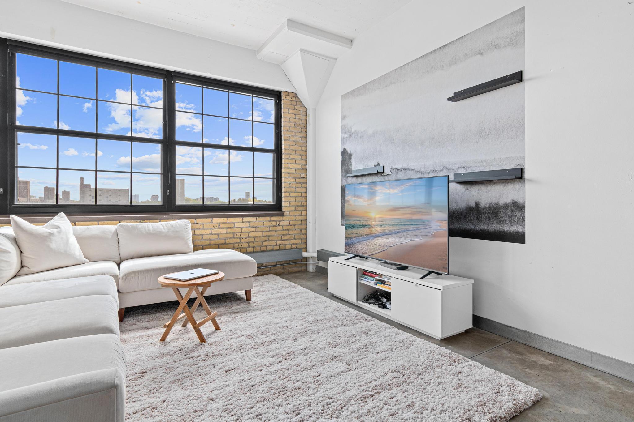 View of Residential at 730 Stinson Boulevard #309, Minneapolis MN 55413, Minneapolis (6 of 28) - Mike Wilen | Minnesota Team Real Estate